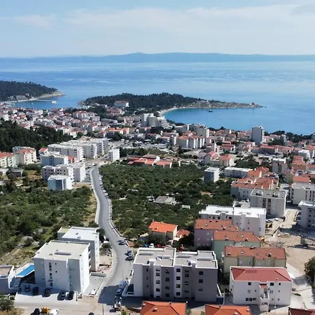 Sky * Makarska